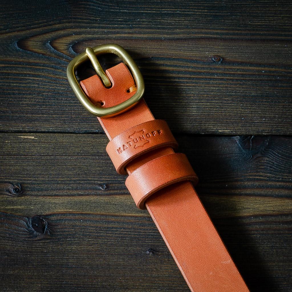 Кожаный ремень 25 мм, №70 золотистый — изображение 3